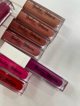Load image into Gallery viewer, Matte liquid lipstick
